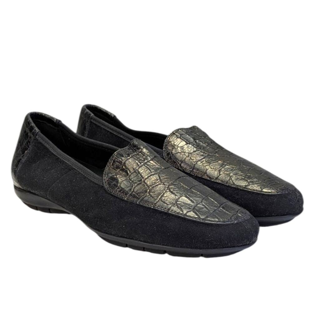 Donald J Pliner Sport Loafers Size 36 US 6 EUC S3811